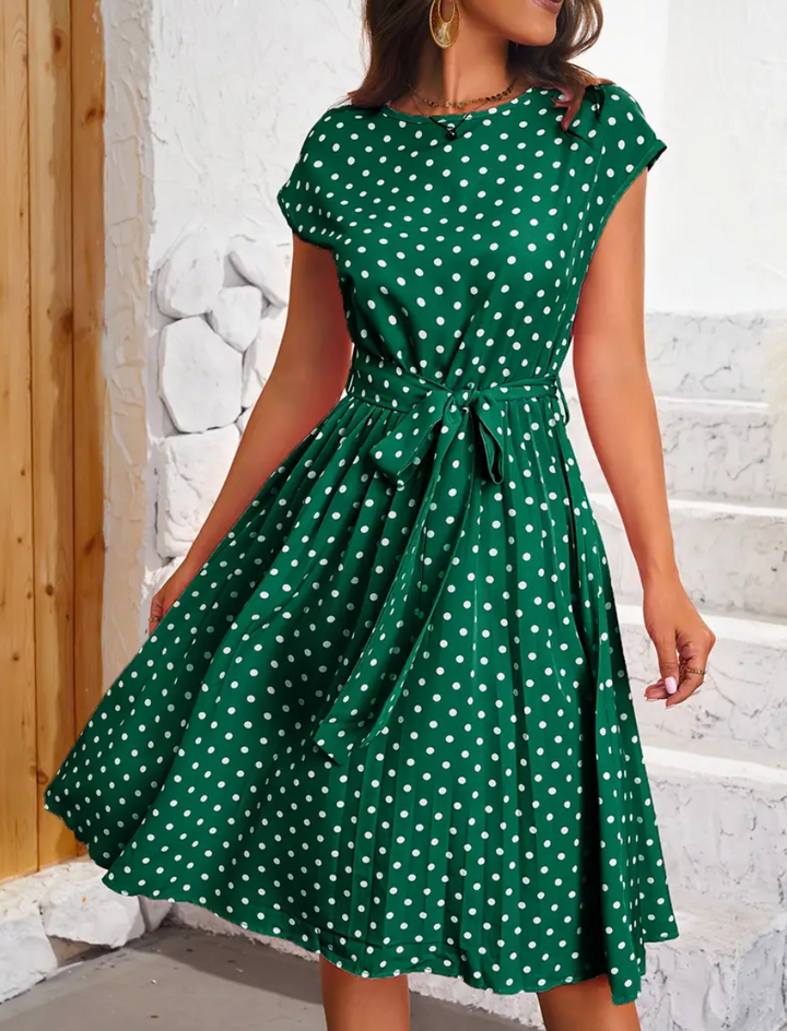 Letnia sukienka damska Thea – Vintage sukienka w kropki o płynnym kroju i ponadczasowej elegancji