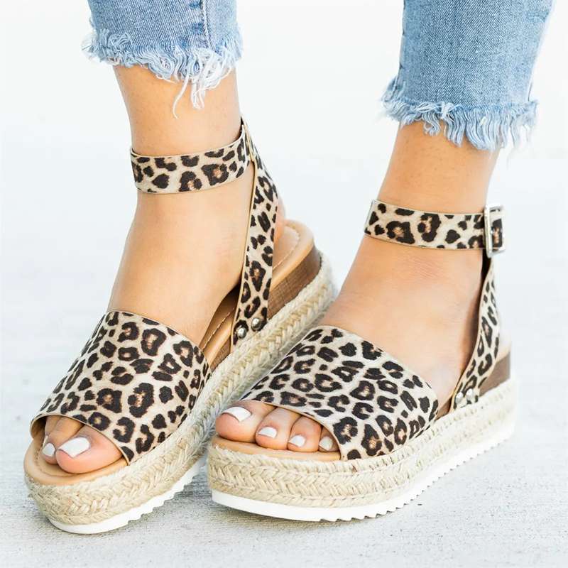 Johanna Sandały Damskie Espadryle – Stylowy Look i Lekki Komfort do Codziennych Stylizacji