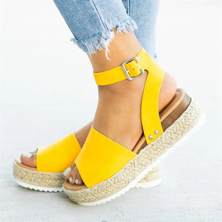 Johanna Sandały Damskie Espadryle – Stylowy Look i Lekki Komfort do Codziennych Stylizacji