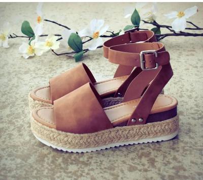 Johanna Sandały Damskie Espadryle – Stylowy Look i Lekki Komfort do Codziennych Stylizacji