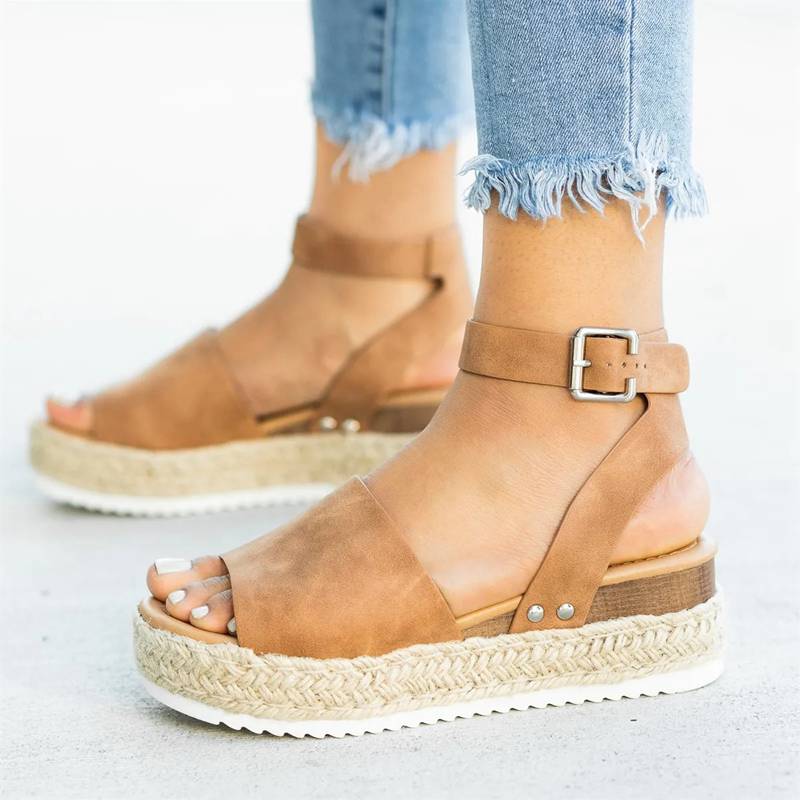 Johanna Sandały Damskie Espadryle – Stylowy Look i Lekki Komfort do Codziennych Stylizacji