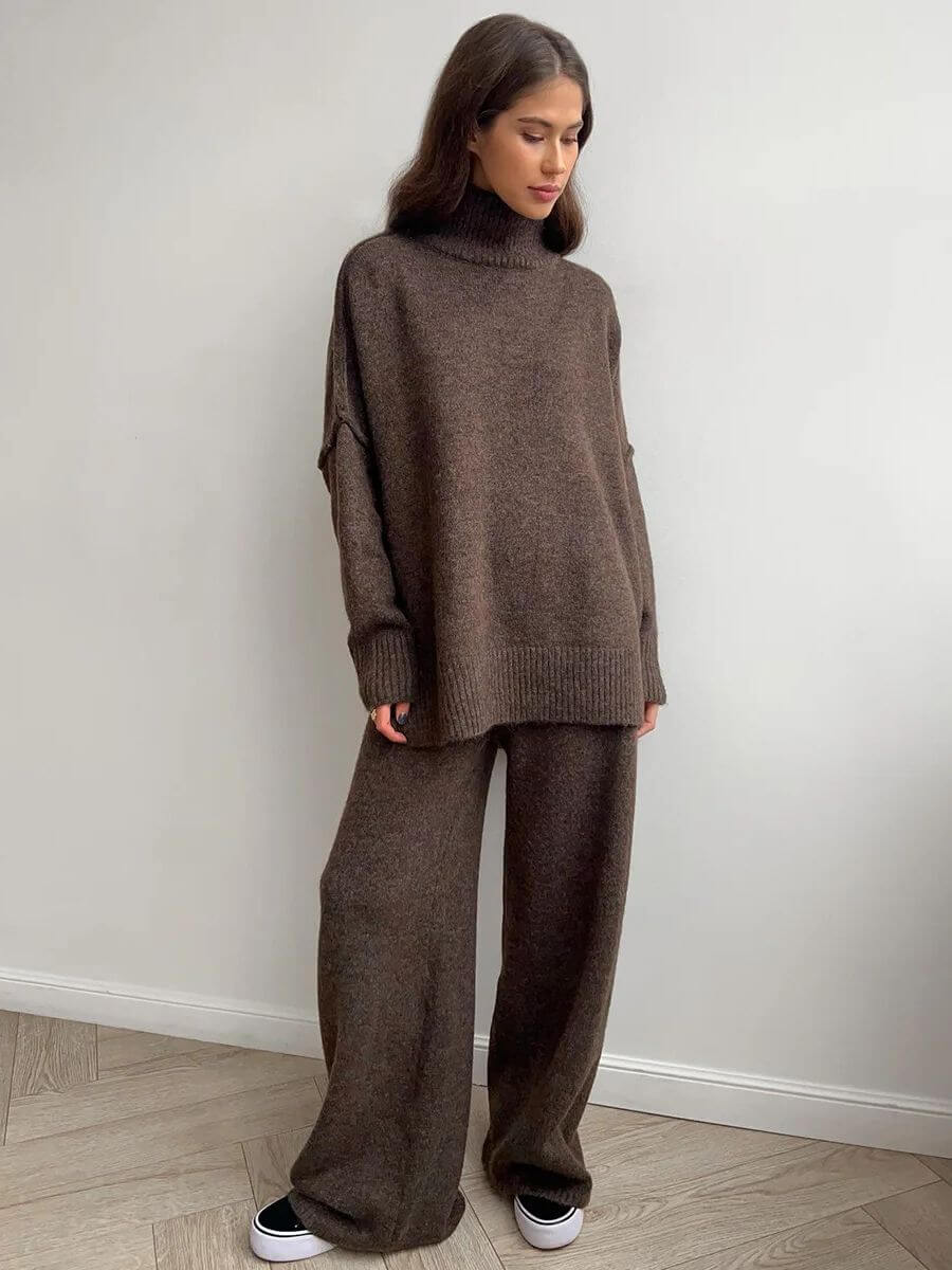 Liora | Minimalistyczny Zestaw Dzianinowy z Eleganckim Golfem