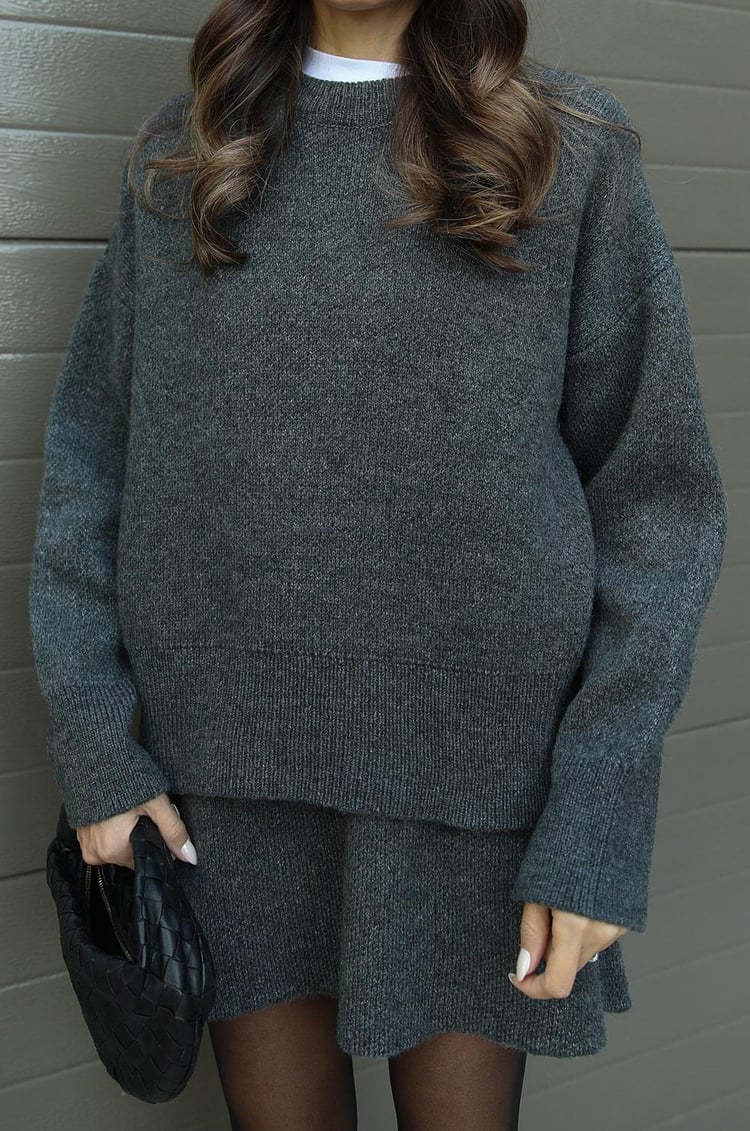 Lucie Komplet Damski – Jesienny Komplet z Miękkiej Wełny Wygodny i Elegancki