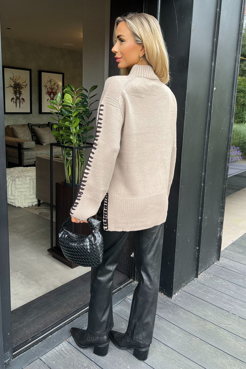 Ottilie | Minimalistyczny sweter z kontrastowym przeszyciem przy szyi