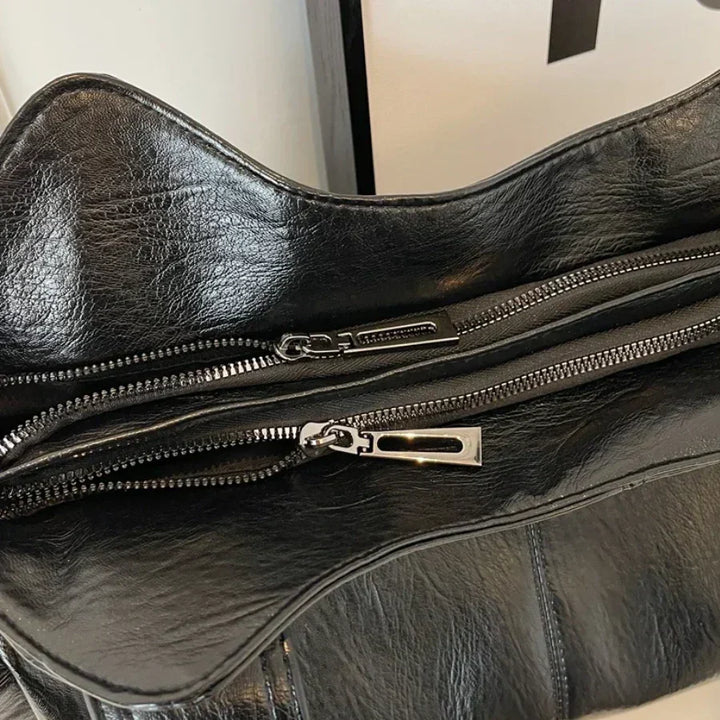 Dakota Torebka Damska na Ramię – Elegancka Skórzana Torebka z Regulowanym Paskiem i Przestronnym Designem