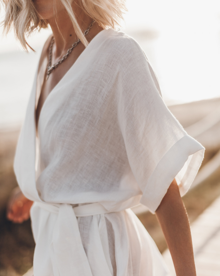 Sukienka Kimono Damska Anny – Letnia Sukienka z Lnu z Szerokimi Rękawami i Dzikim Wzorem