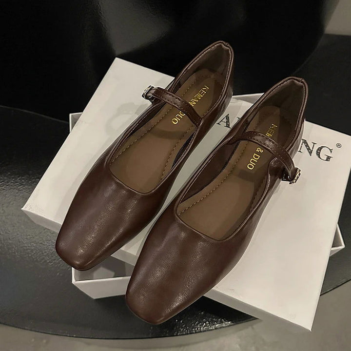 Sophie Baleriny Damskie – Eleganckie Buty z Regulowanym Paseczkiem i Ponadczasowym Designem