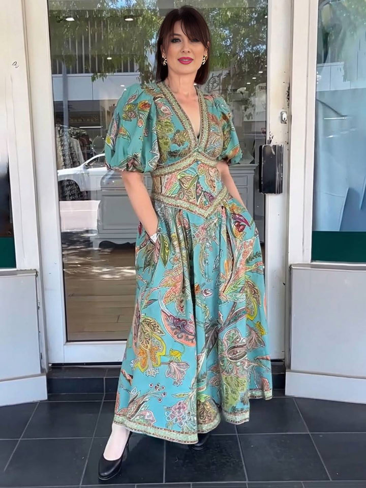 Scarlett Sukienka Maxi Damska – Elegancka Sukienka w Kwiaty z Dekoltem w Serek i Krótkimi Rękawami na Przyjęcia i Uroczystości