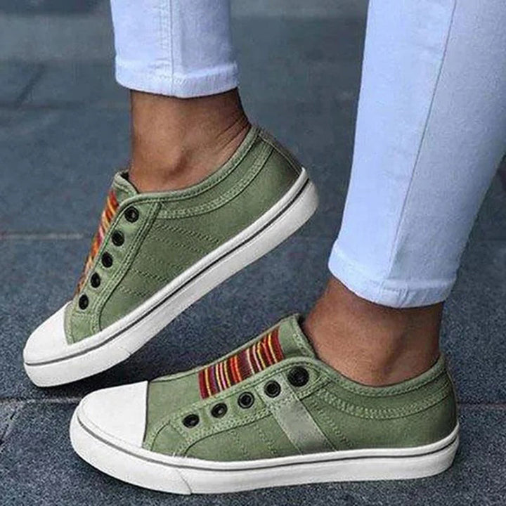 Buty Nerissa Damskie Wsuwane – Sneakersy w kolorowe paski z wygodną podeszwą