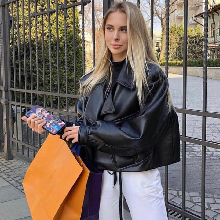 Alessia Damska Kurtka Skórzana – Stylowy Dopasowany Krój z Naturalnej Skóry na Każdą Okazję
