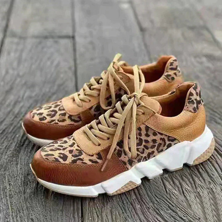 Helene Damskie Sneakersy – Wygodne i Modne Buty Sportowe z Wzorem w Panterkę i Ergonomiczną Podeszwą