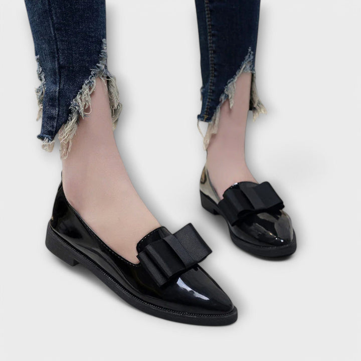 Meliora | Eleganckie Mokasyny Slip-On z Wyrazistą Kokardą