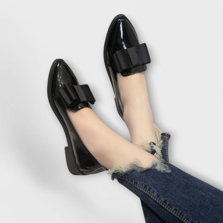 Meliora | Eleganckie Mokasyny Slip-On z Wyrazistą Kokardą