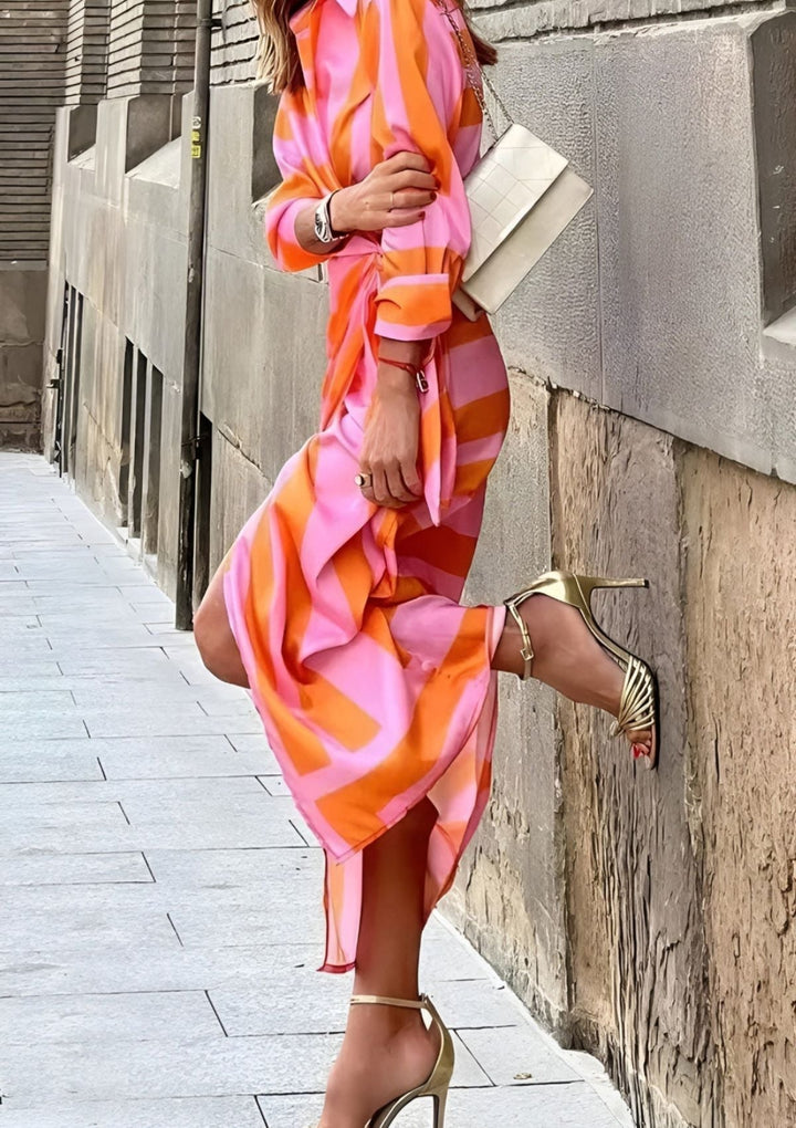 Amalia Sukienka Damska Kopertowa – Elegancka Wzorzysta Sukienka z Kobiecym Krojem i Podkreślającą Sylwetkę Pasformą
