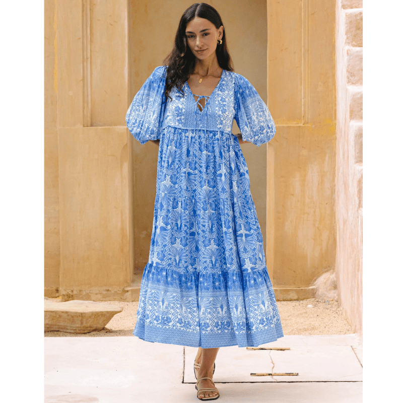 Rosina Długa Sukienka Looksy – Abstrakcyjny boho wzór i zwiewny, warstwowy fason