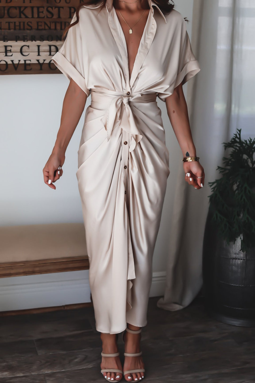 Sukienka Wieczorowa Damska Julia – Elegancka Sukienka Maxi z Przewiewnego Poliestru i Modnymi Detalami