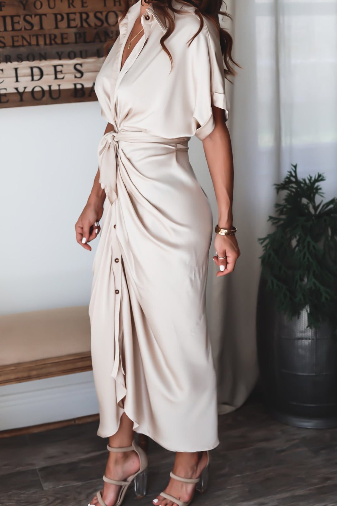 Sukienka Wieczorowa Damska Julia – Elegancka Sukienka Maxi z Przewiewnego Poliestru i Modnymi Detalami