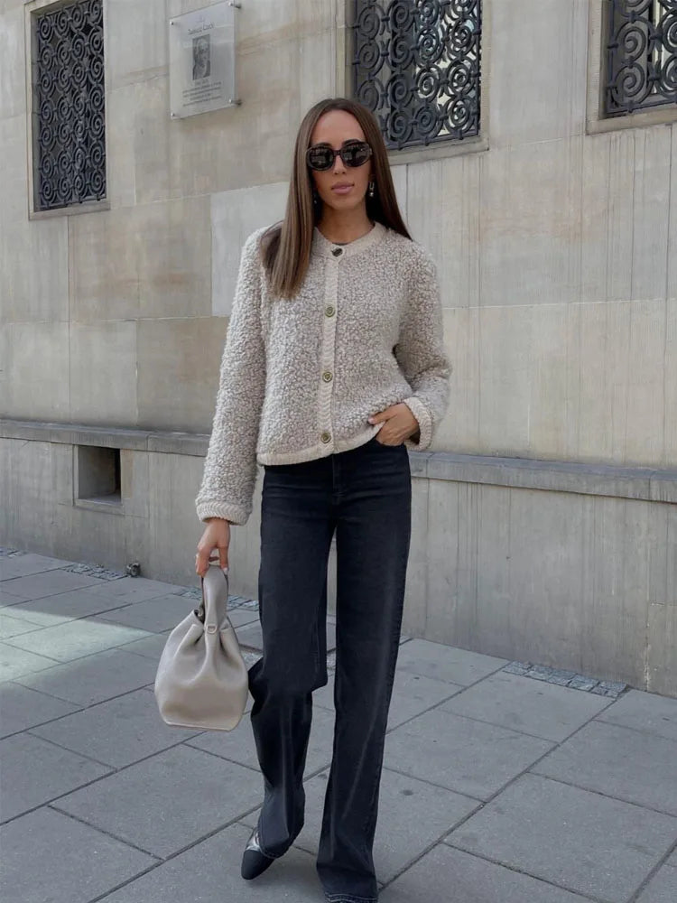 Amira Damski Kardigan – Stylowy Krótki Kardigan z Polaru o Eleganckim Designie i Wygodnym Kroju