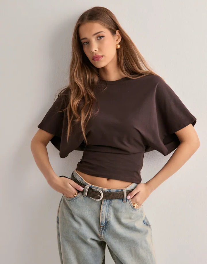 Isabelle T-Shirt Damski – Elegancki T-Shirt z Rozszerzanymi Rękawami i Taliowanym, Flatterującym Krojem